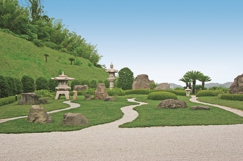 やすらぎの里 南葉山霊園