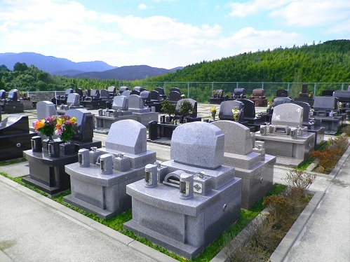 百合ヶ丘霊園