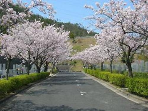 広島平和霊園