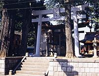 「町の皆様の心のよりどころ 八坂神社の大鳥居」 施工 小林石材工業