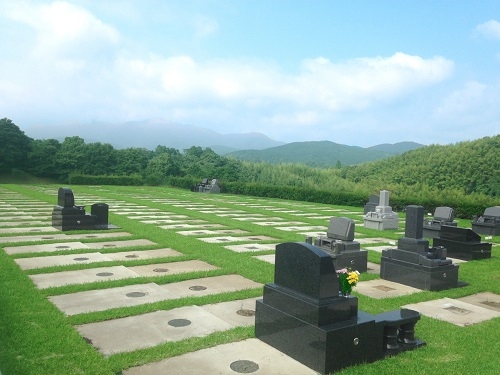 百合ヶ丘霊園