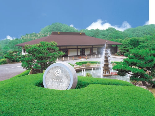 総本山四天王寺　高安山霊園